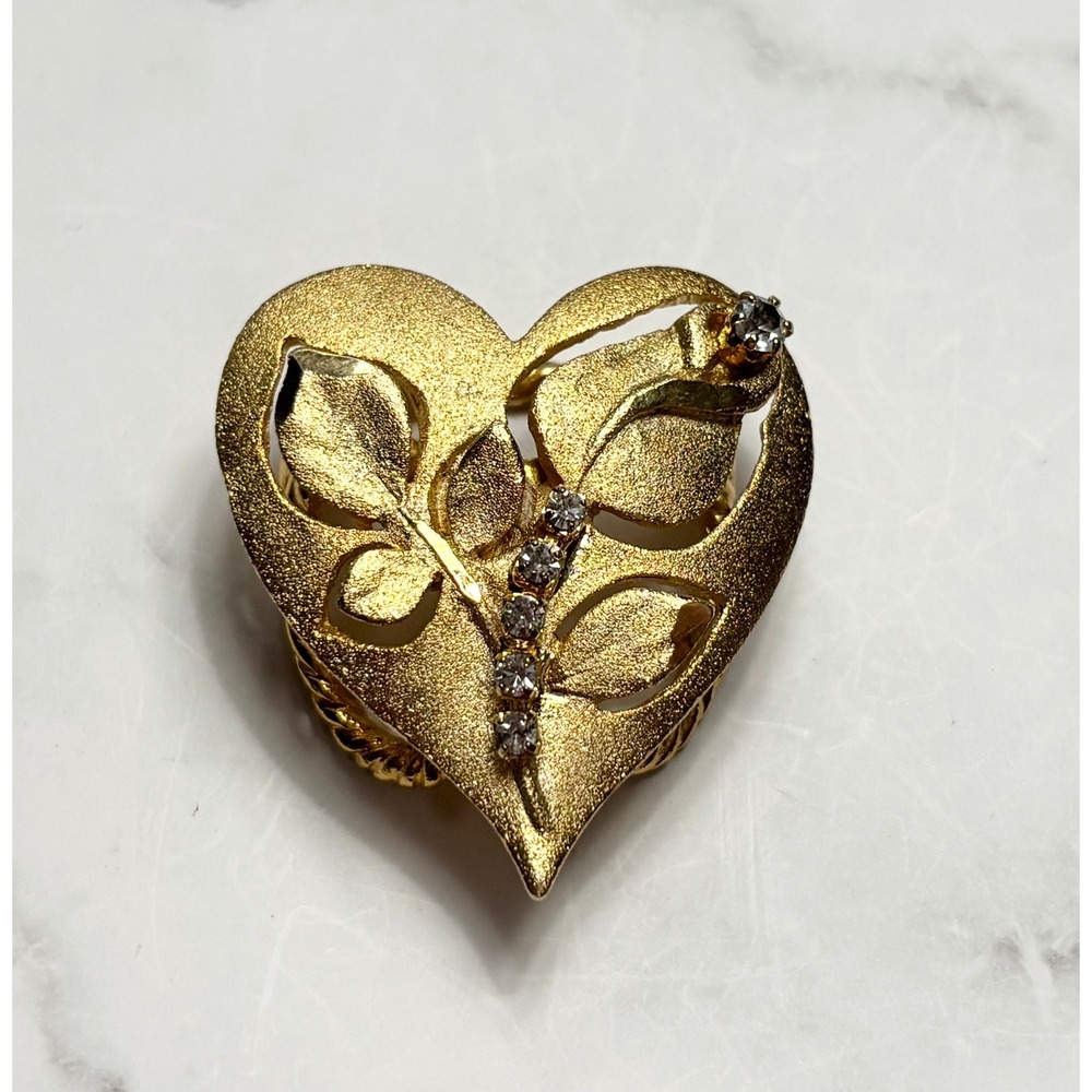 Vintage Textured Gold-Tone Heart Scarf Clip with‎ Rhinestone Accents